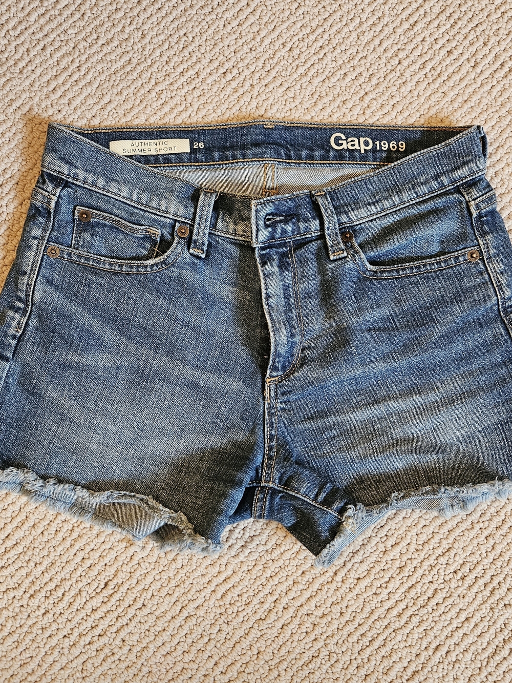 GAP 1969 Medium Blue Denim Frayed Hem Shorts